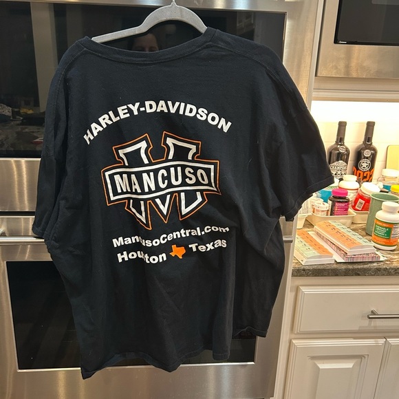 Harley Davidson Houston mancuso t, needs wash/stain L - Picture 3 of 3